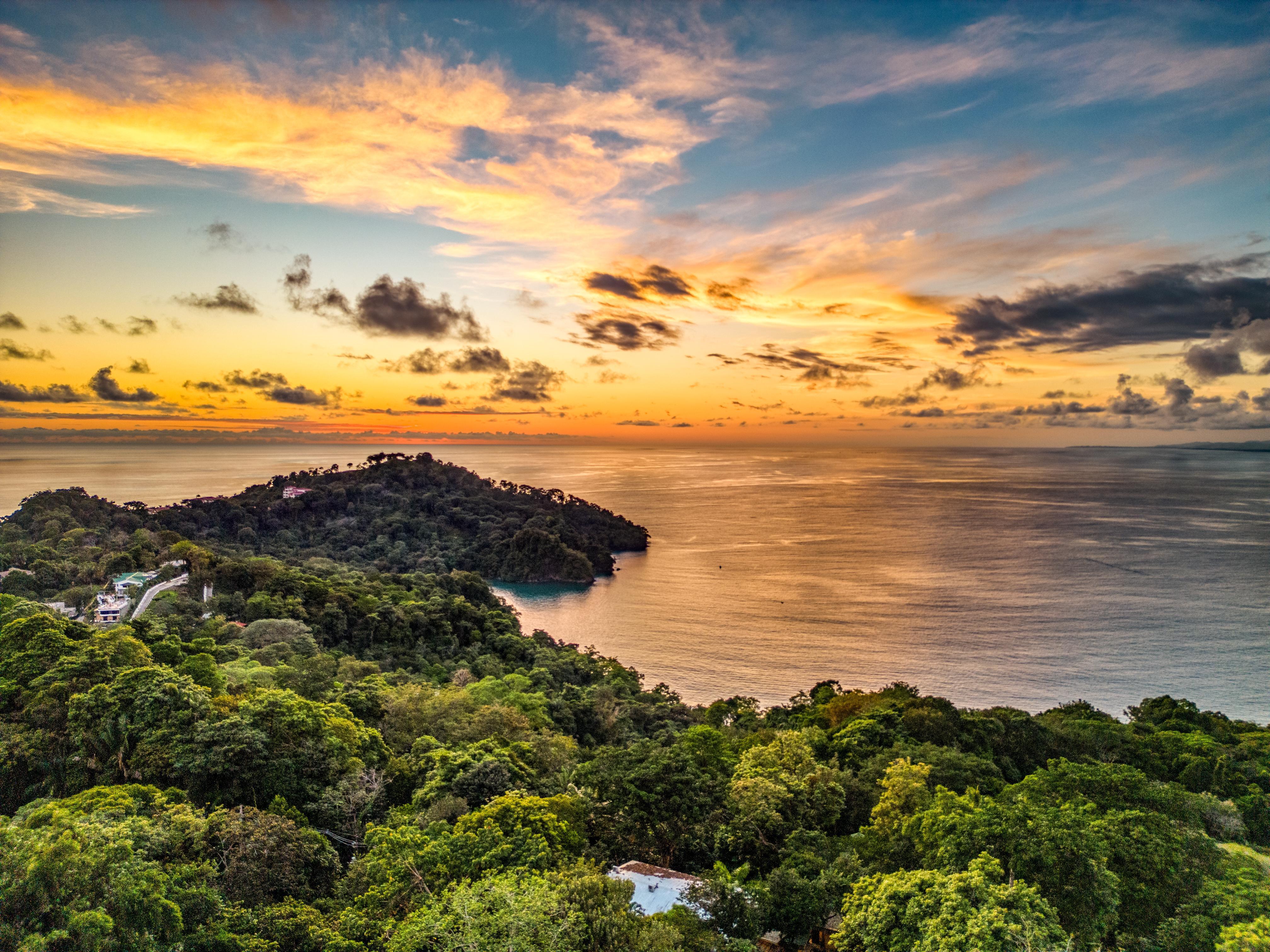 Byblos Bungalows&Suites Manuel Antonio Exterior foto